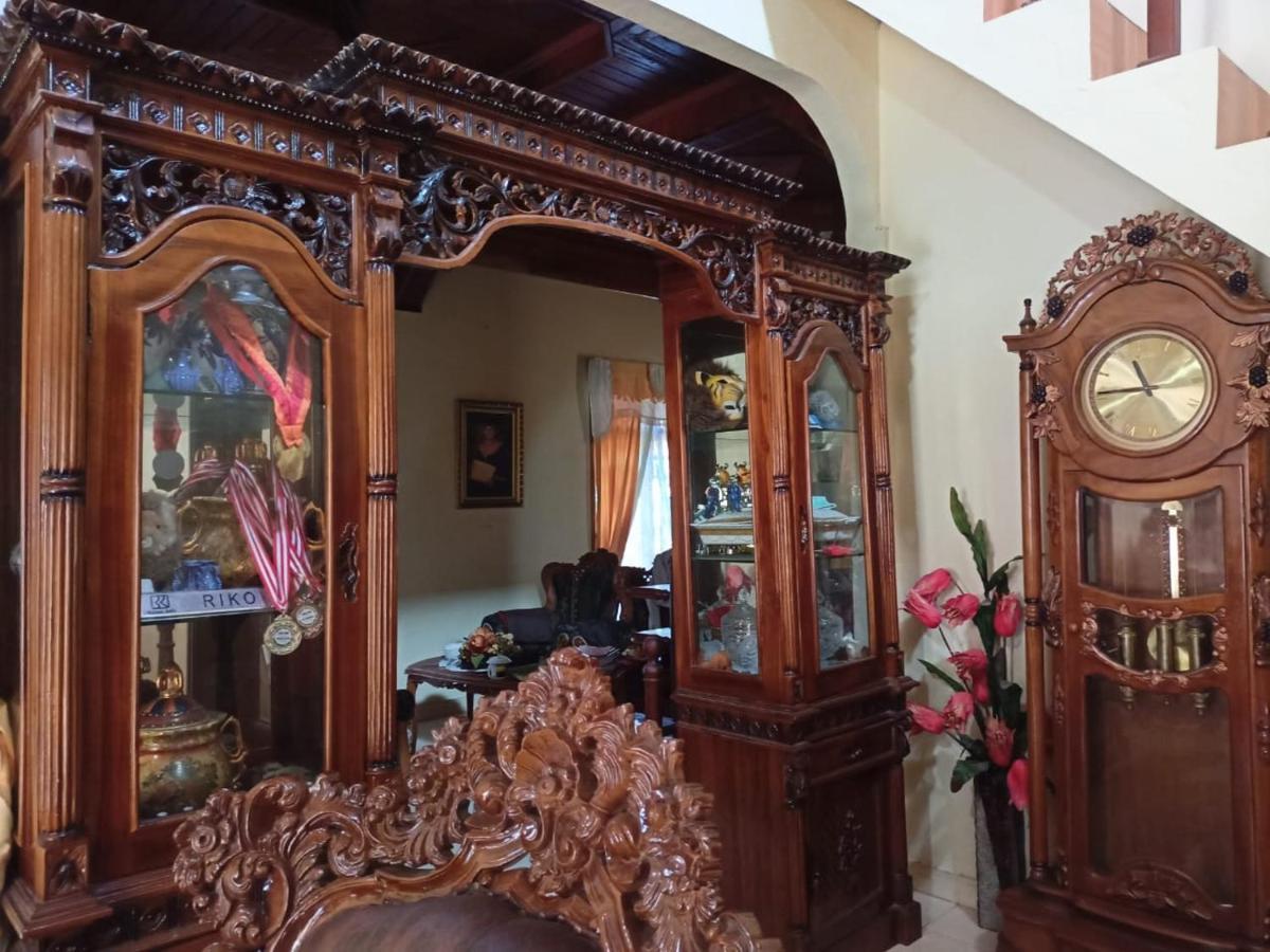 Painan Fermana Homestay מראה חיצוני תמונה